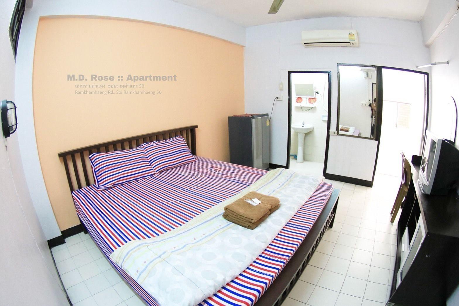 Md Rose Apartment Bangkok Buitenkant foto